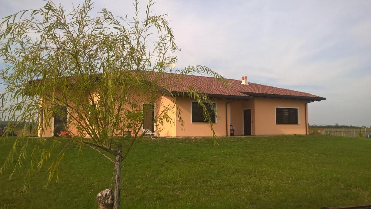 B&B La Dea Lumaca Villareggia Exterior photo
